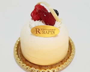 生ケーキ Patisserie Rapin パティスリーラファン 大阪市城東区野江 蒲生 成育で洋菓子 ケーキ シュークリームを販売しているrapin ラファン です